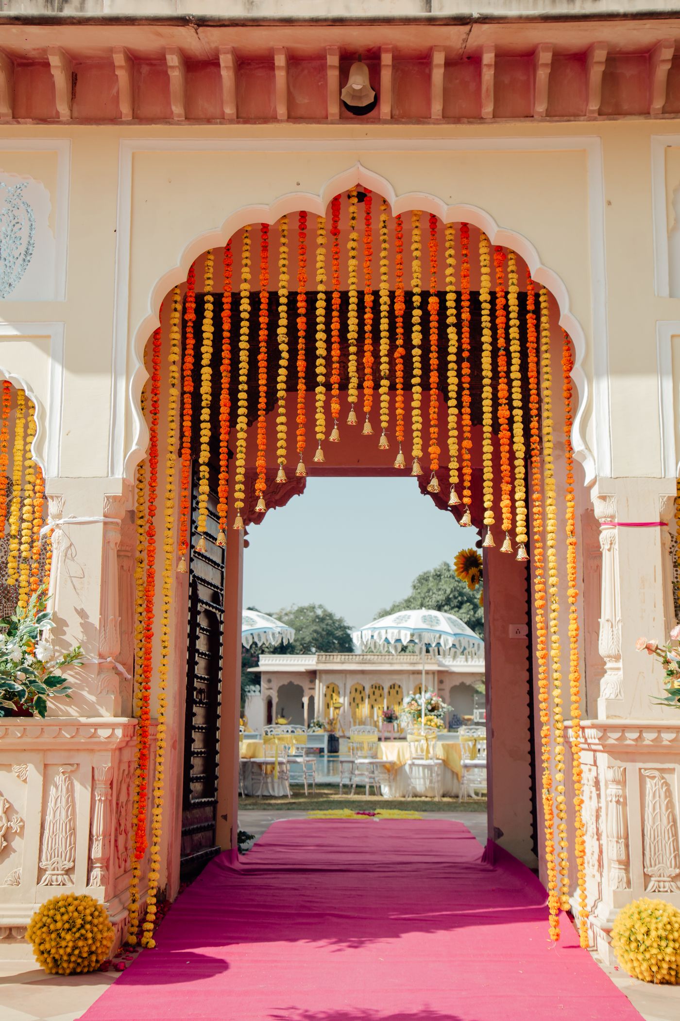 Marigold & Gold — Momentus event setup
